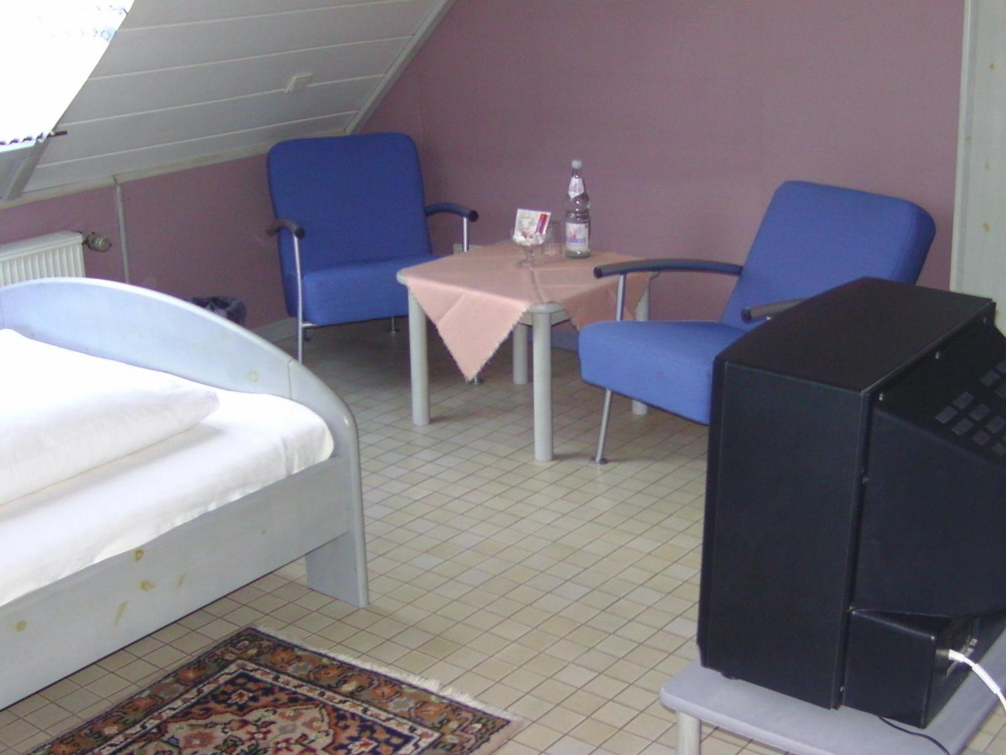 Hotel Zur Guten Quelle Selters  Exterior foto