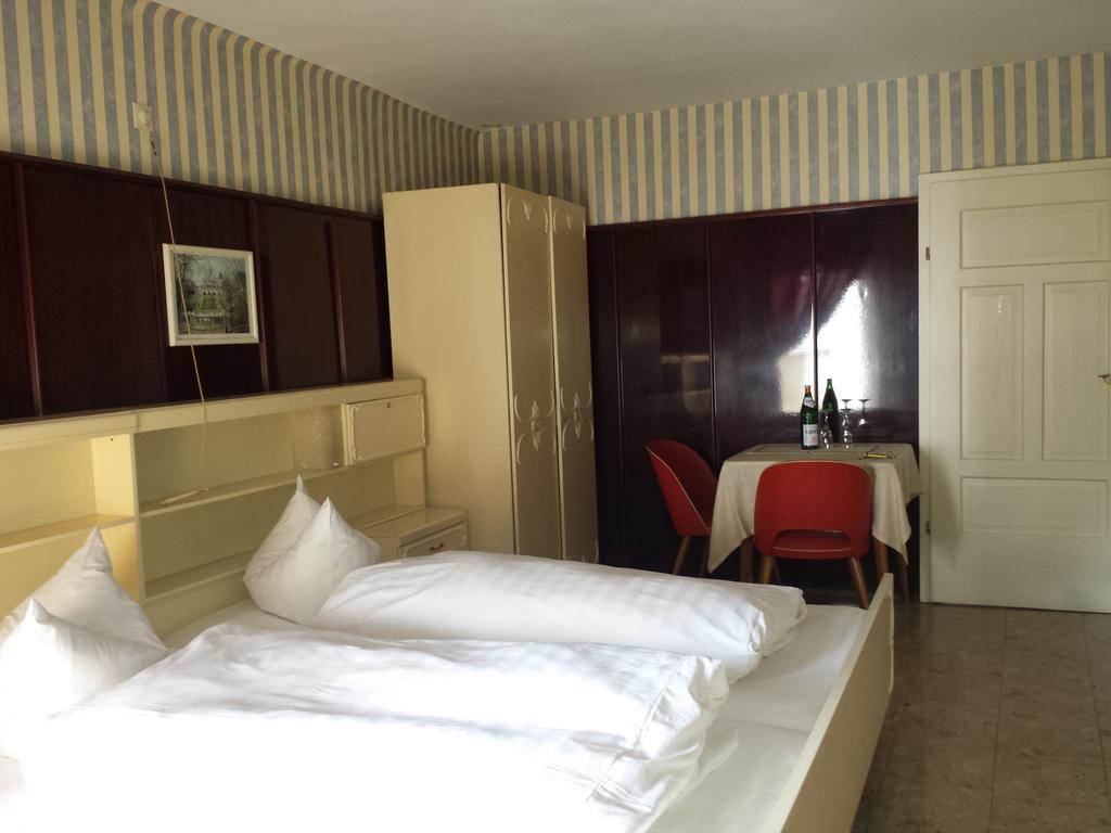 Hotel Zur Guten Quelle Selters  Quarto foto