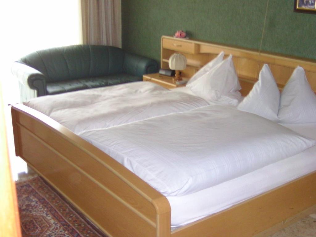 Hotel Zur Guten Quelle Selters  Quarto foto